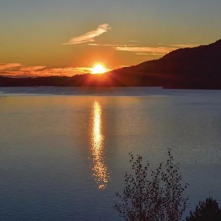 Three-bedroom Holiday In Masfjordnes Holiday home *