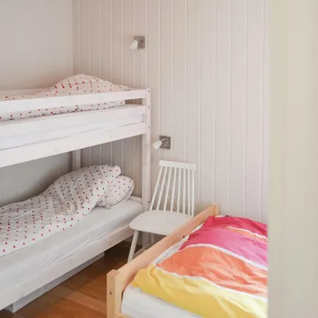 Three-bedroom Holiday In Masfjordnes Holiday home *